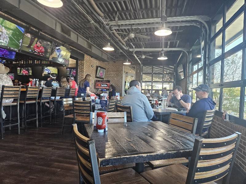 Walk-On's Sports Bistreaux - College Station Restaurant